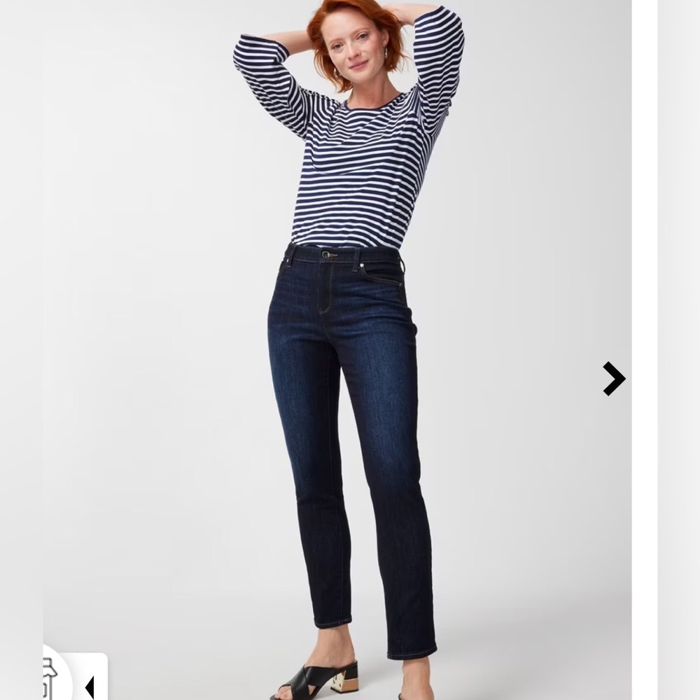 Chico’s- Med Wash blue, The so Slimming Girlfriend Ankle Jeans